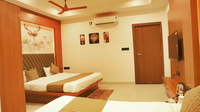 Hotel Narmada Palace - Tap to explore photos