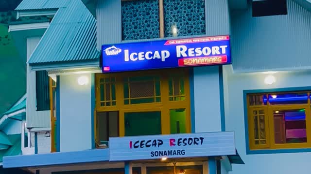 ICECAP RESORT - Tap to explore photos
