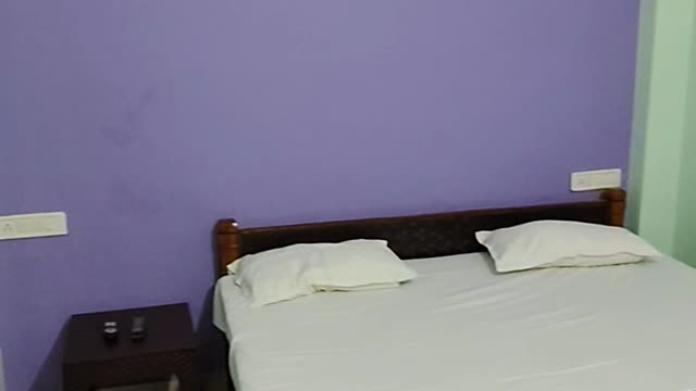 Mayur Paying Guest House - Tap to explore photos