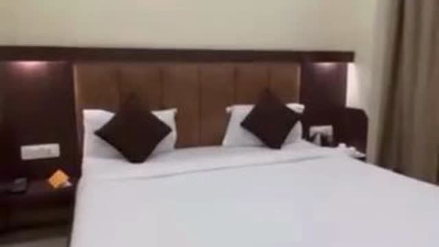 Hotel yogendra - Tap to explore photos