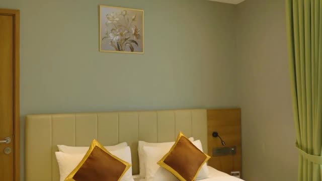 Hotel Grand Alleppey By Hawk Hospitality - Tap to explore photos