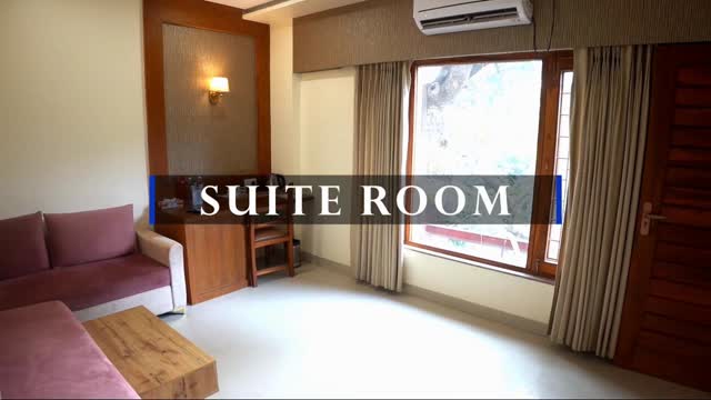 Hotel Ananda Kashi - Tap to explore photos