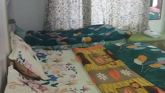 Rose Bowl Homestay Srinagar - Tap to explore photos