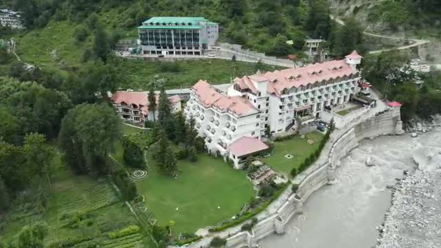 Mastiff Grand Manali Resort - Tap to explore photos