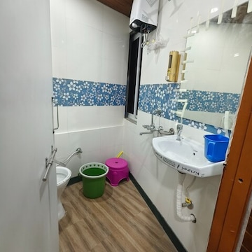 Washroom IMAGE by undefined