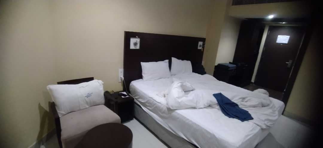 Room IMAGE by kamalendu mukherjee