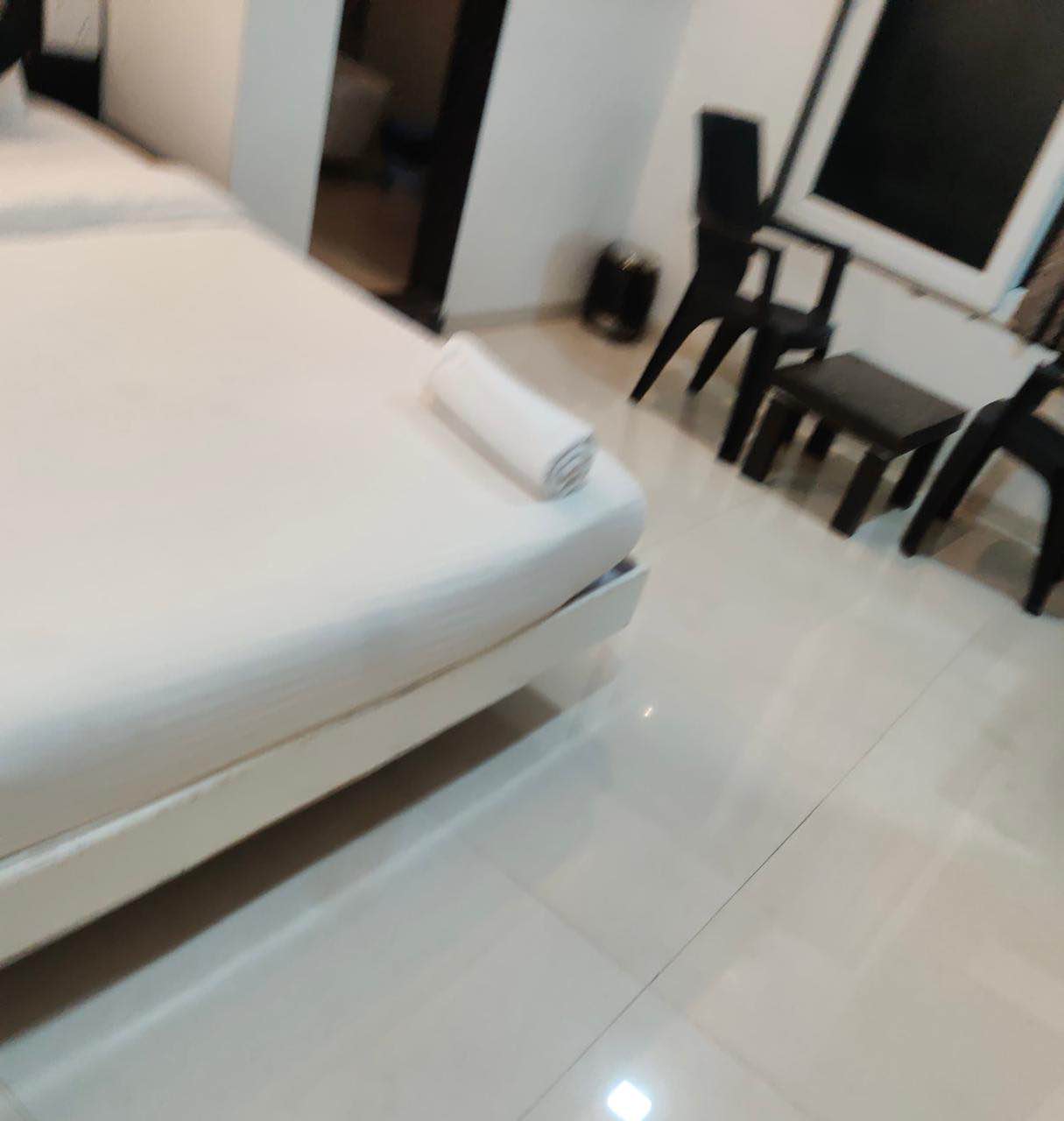 Room IMAGE by undefined