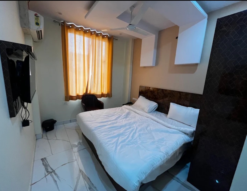 Room IMAGE by nr5uhxetngqo3/ilig6txa== lukwqcckfvoxuh2vrhuckg==
