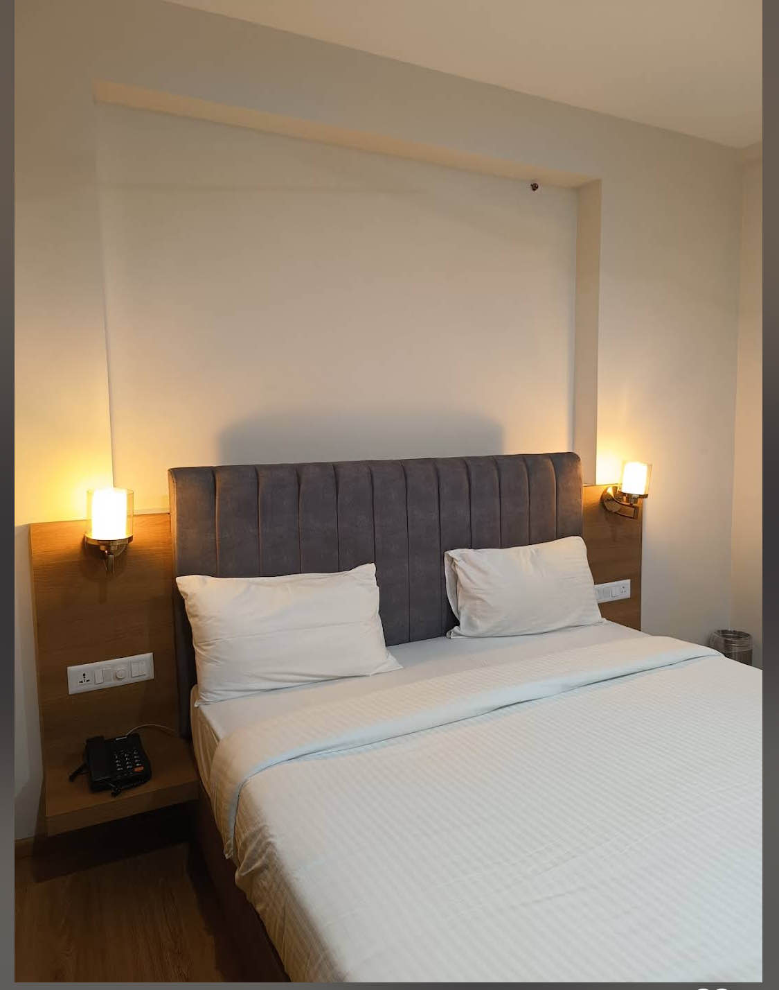 Room IMAGE by undefined