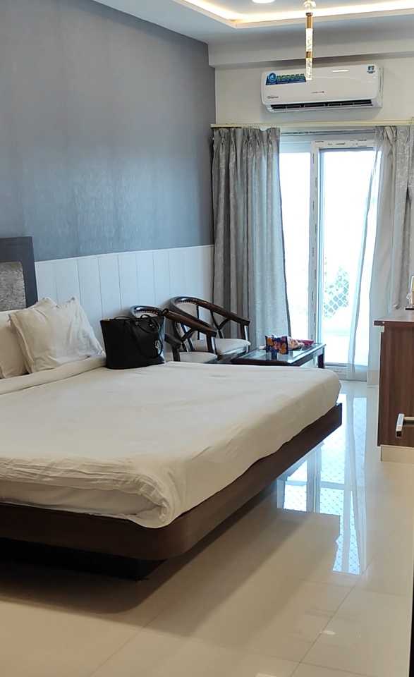 Room IMAGE by undefined