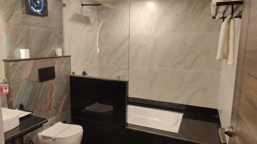 Washroom IMAGE by vishal kriplani