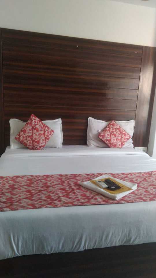 Room IMAGE by Bhumi Nasir