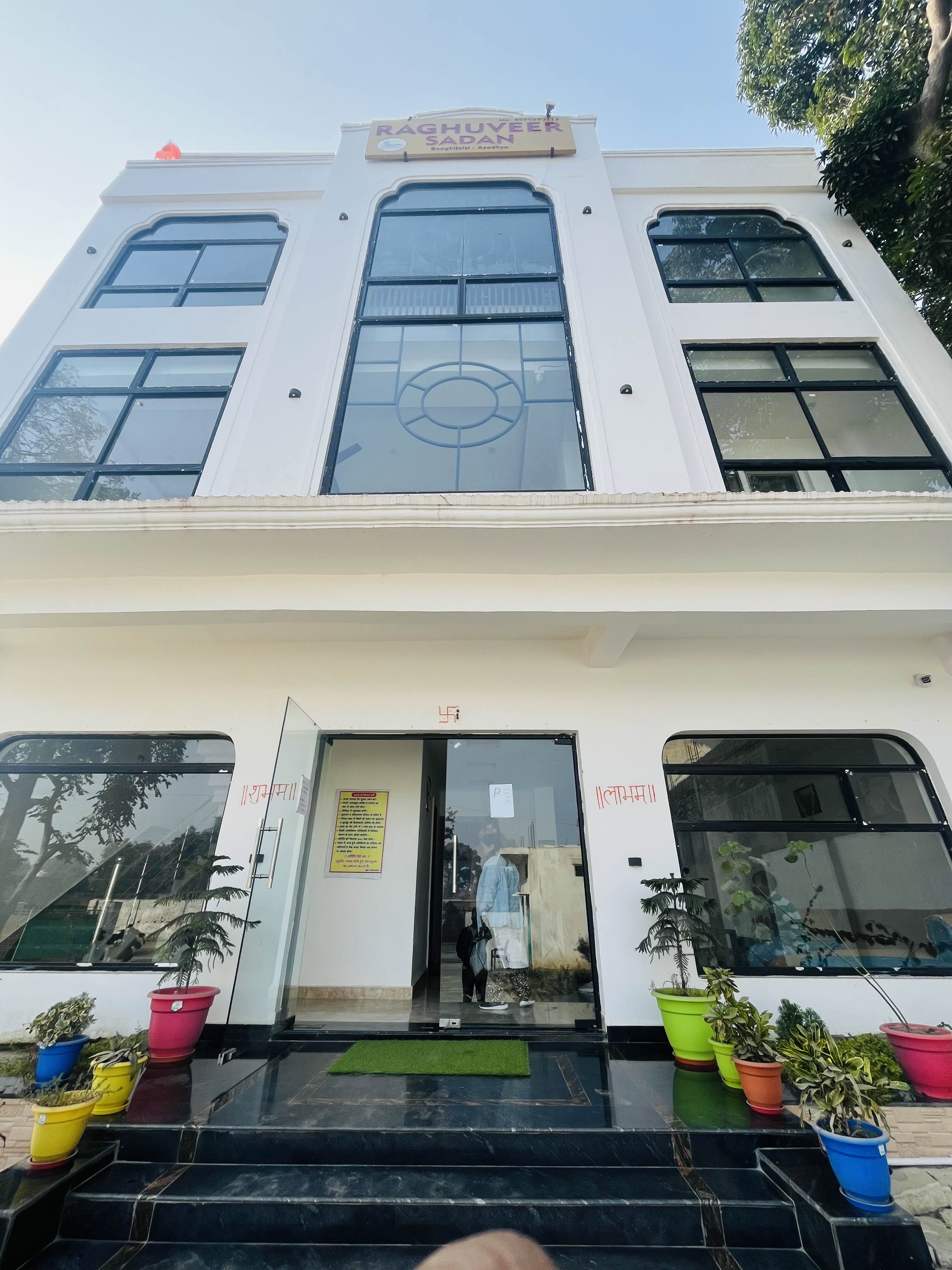 Facade IMAGE by Preran Shetty