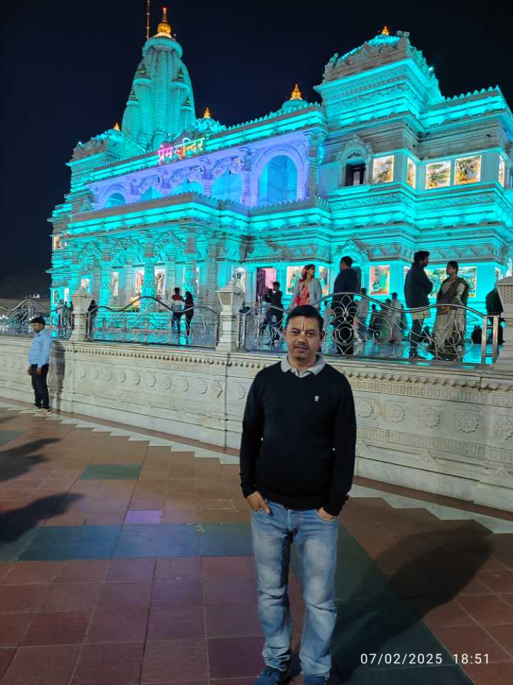 Others IMAGE by Dinesh Goswami