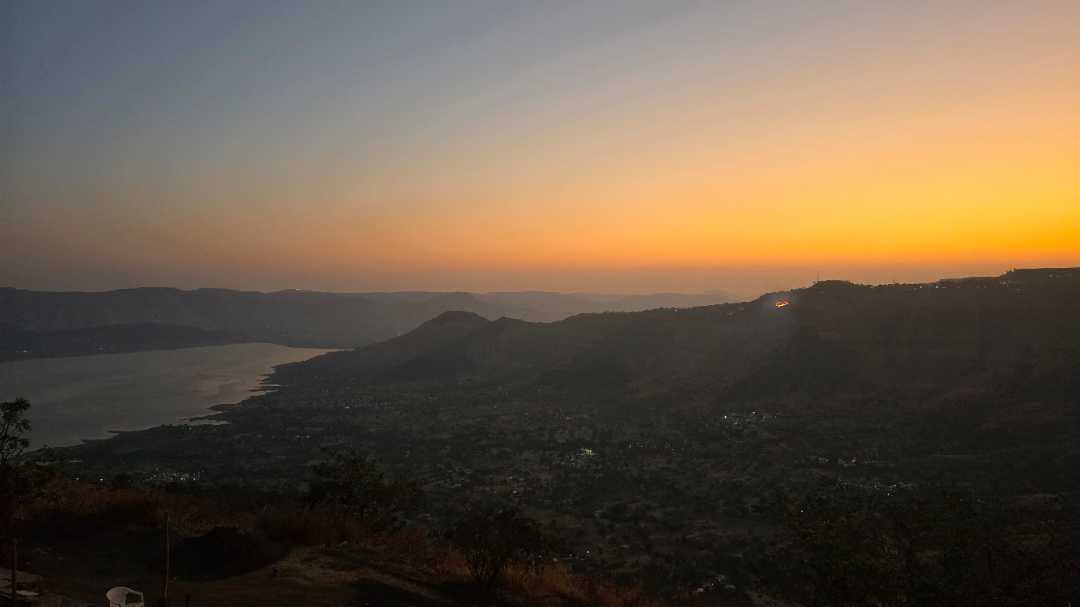 Outdoors IMAGE by Prashant Prakash