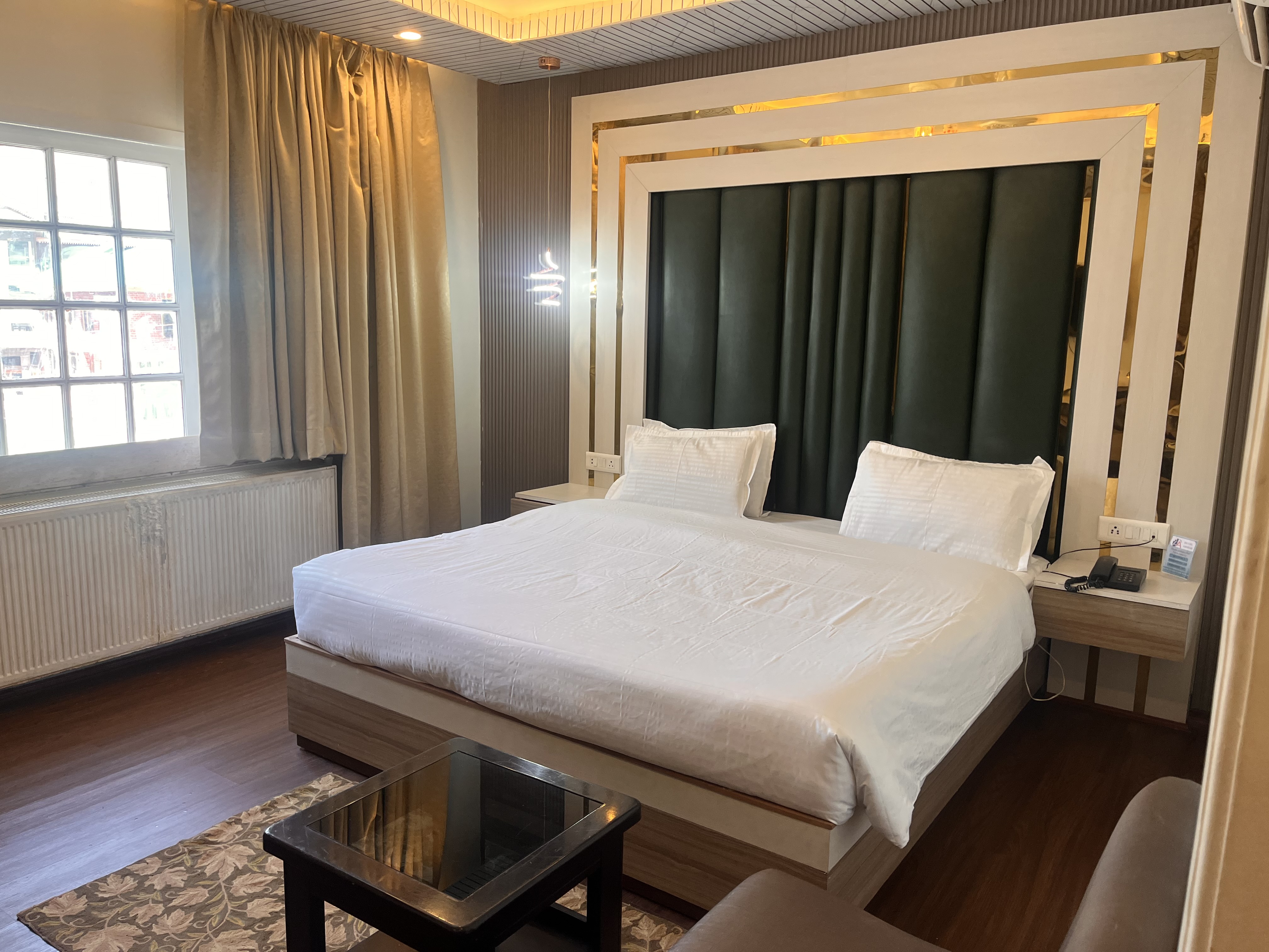 Hotel Abshar - Traveller Photo