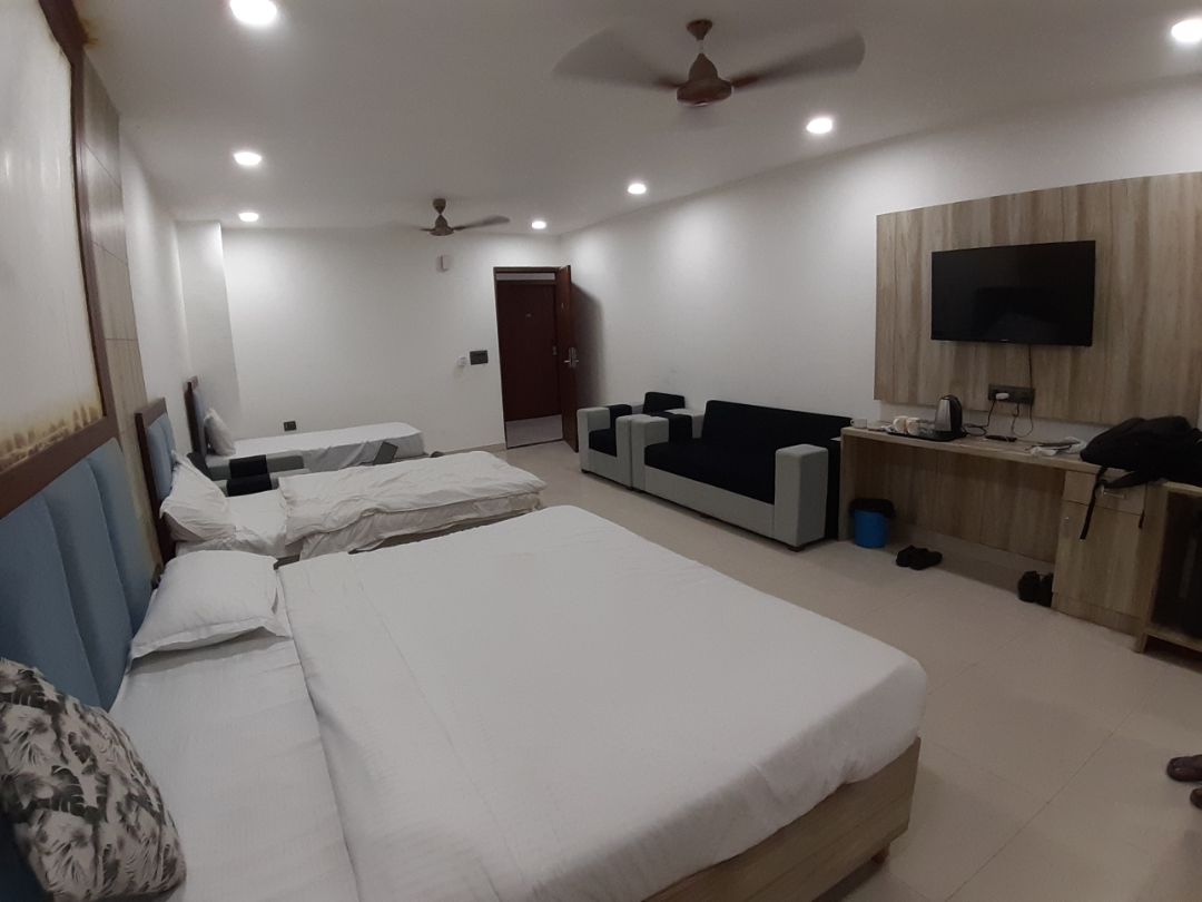Hotel Heaven Valley - Traveller Photo