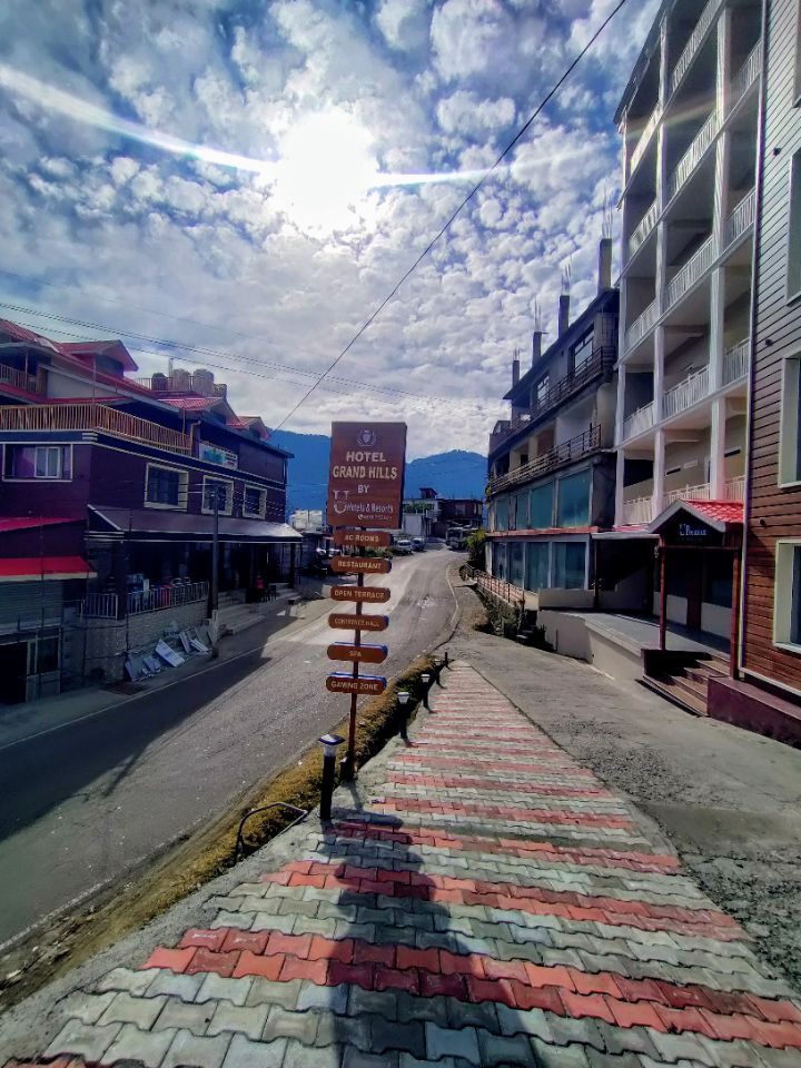 Uno Premium Dalhousie - Traveller Photo