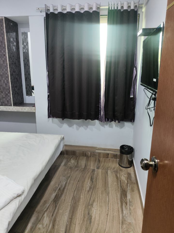 HOTEL VAIBHAV INN - Traveller Photo