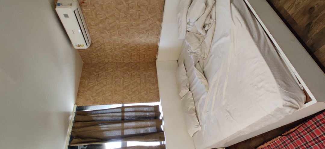 Hotel Royal - Traveller Photo