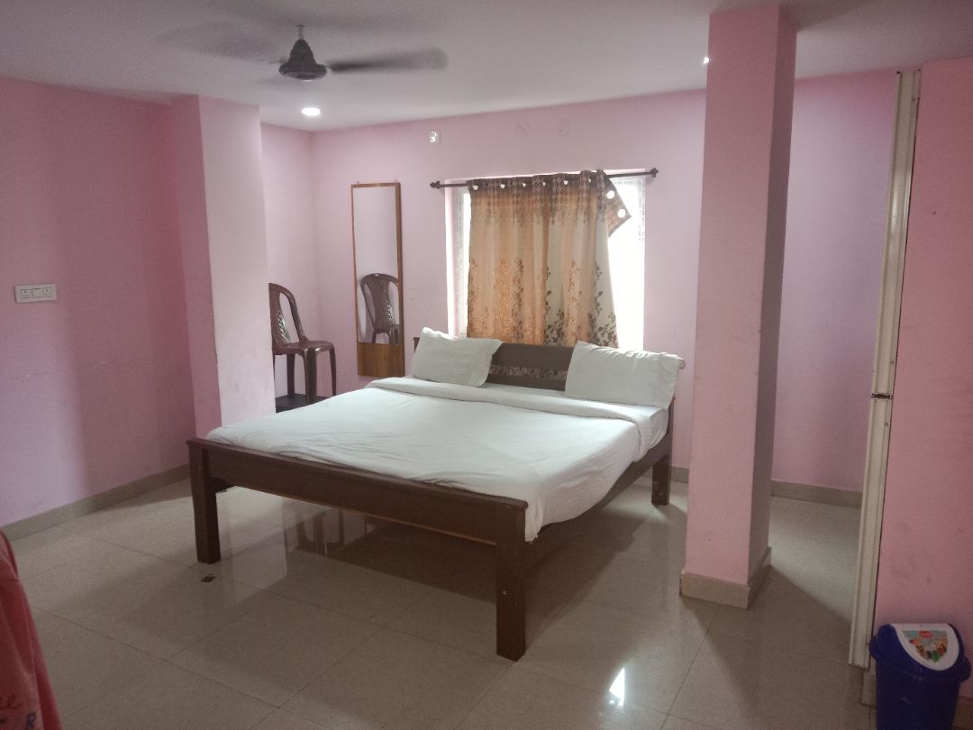 Super Hotel O Daba Gardens Near Dolphin Junction - Traveller Photo