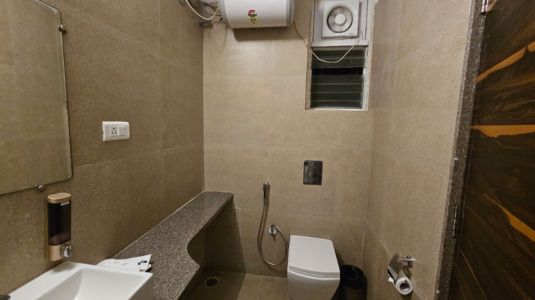 Grand Continent Hotel Hitec City - Traveller Photo