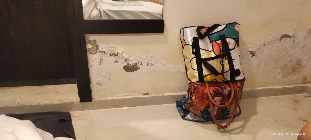 FabHotel Skyline Suite - Nr Sahar Cargo - Traveller Photo