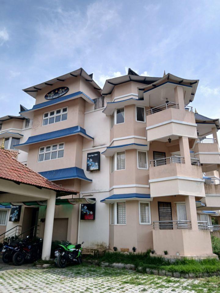 Kodai Bogar Palace, - Traveller Photo