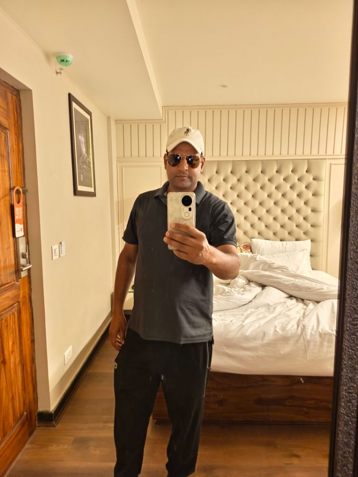 The Leon - Traveller Photo