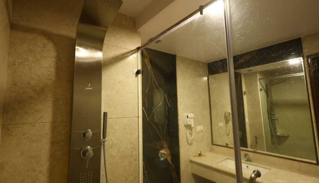 user photos